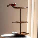 Mangeoire à oiseaux triple robin en métal recyclé