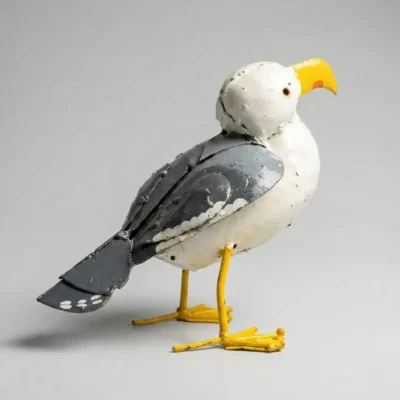 Mouette - Animaux en métal recyclé - sculpture oiseau - Fond blanc face