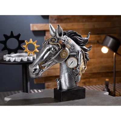 Sculpture steampunk tête de cheval en situation